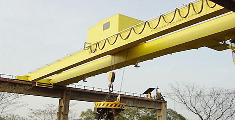 QC5~50吨电磁吊钩桥式起重机